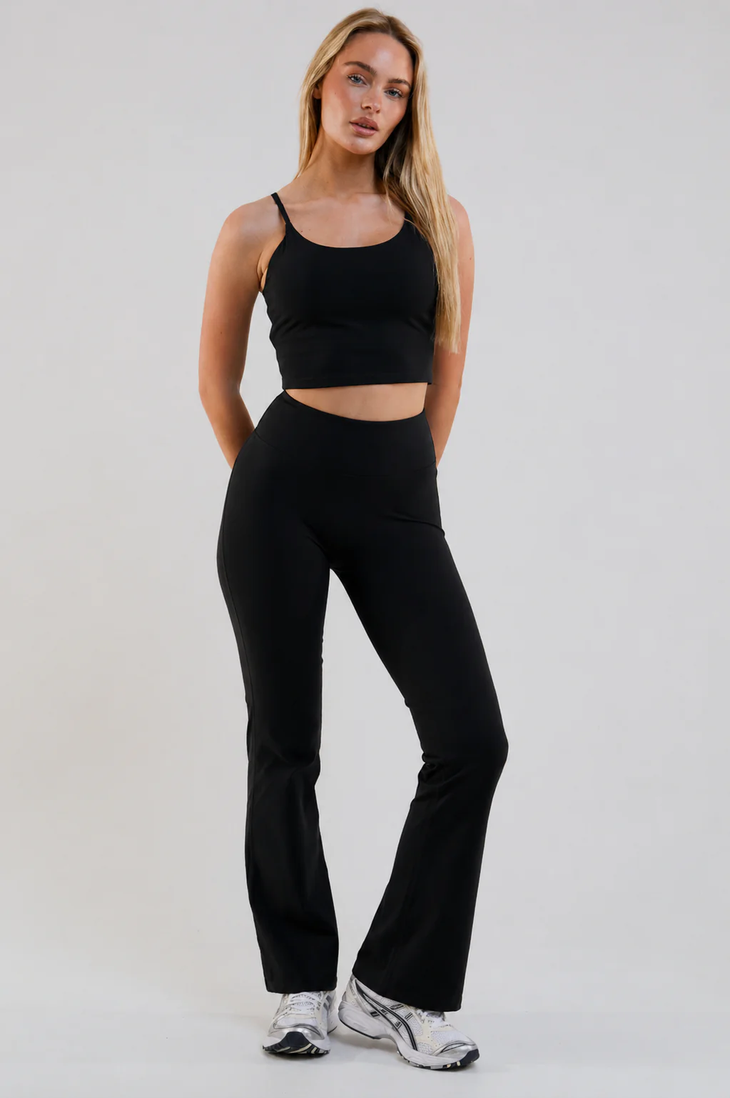 Kairo High-Waisted Flared Leggings - Black - Image 3