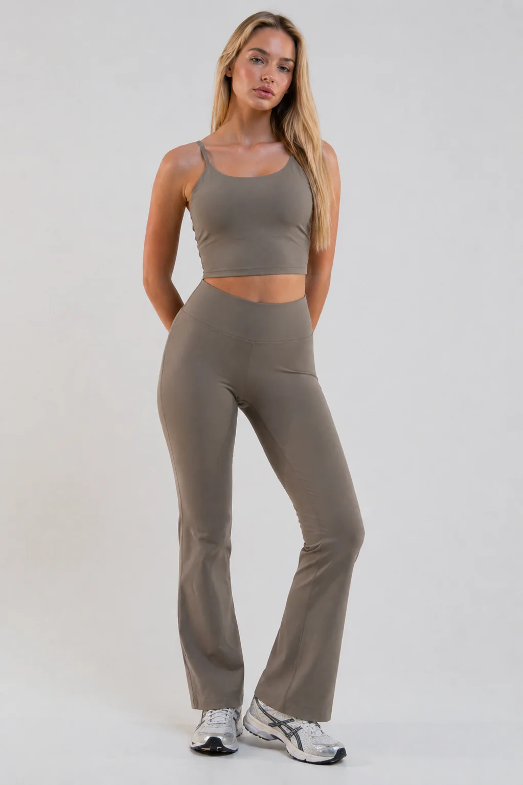 Kairo High-Waisted Flared Leggings - Olive - Image 6
