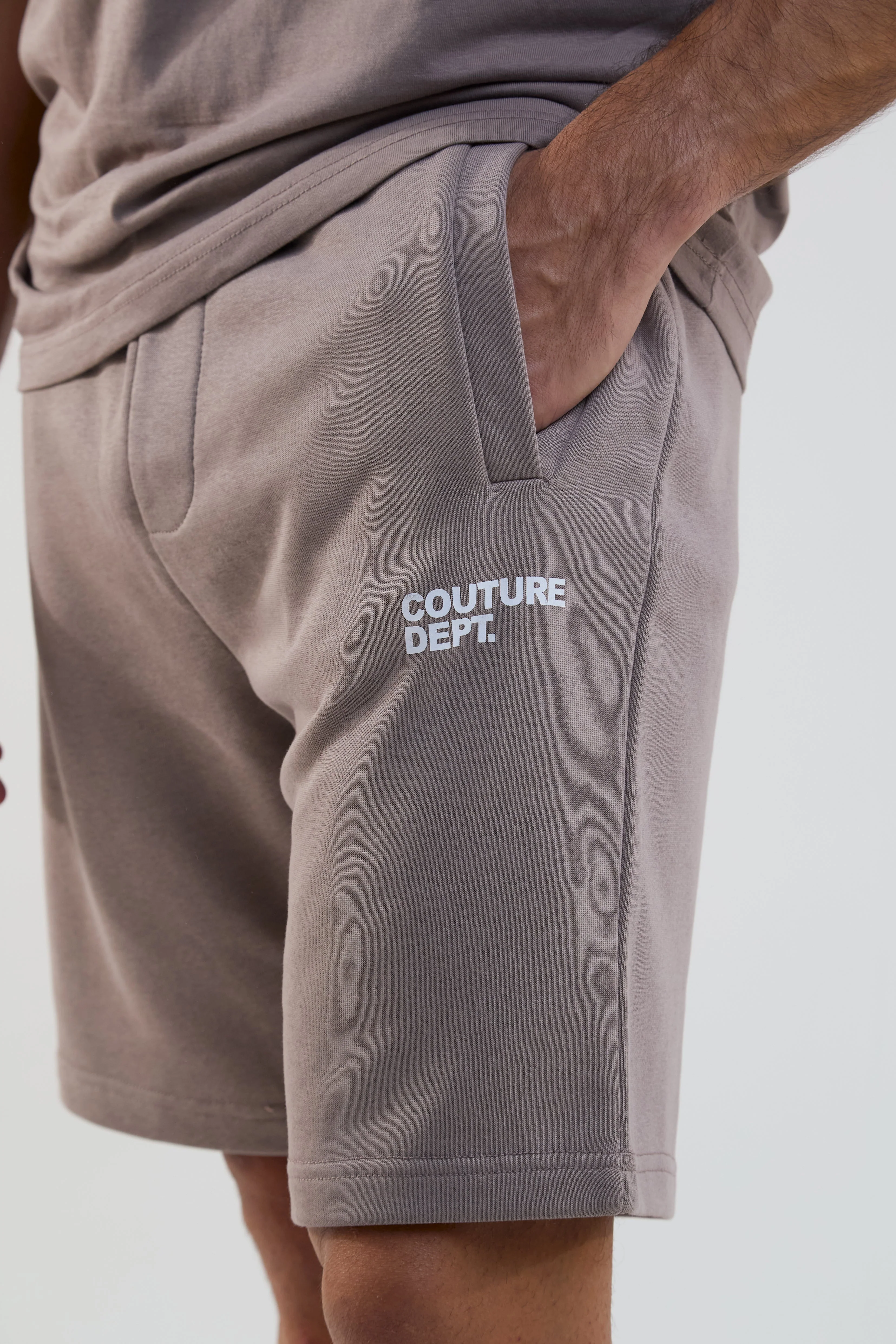 Newton Court Shorts & T-Shirt Set - Brown - Image 4